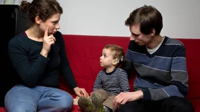 Stumm in zwei Welten