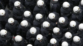 Grüne wollen Kennzeichnungspflicht für Polizisten