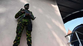 Polizei und Militär in vollem Einsatz