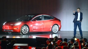 Tesla streicht sieben Prozent der Stellen