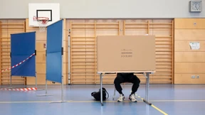 Junge Männer wählen rechts, junge Frauen links