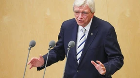 Bouffier: Weihnachtsmärkte müssten möglich sein