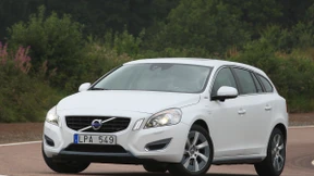 Der Hybrid fängt das Nageln an