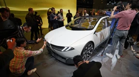 BMW stellt „Neue Klasse“ im Konkurrenzkampf mit Tesla vor