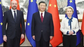 Xi und von der Leyen lächeln nicht mal für ein Foto