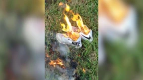 Und die Schuhe brennen