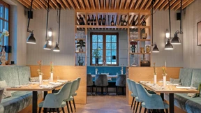 Feine Küche im alten Heim