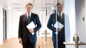 Schmierenkomödie um den ehemaligen Lanxess-Chef