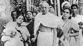 Diebe stehlen Gandhis Asche