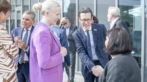 Zum Abschied hunderttausend Liter Liebe