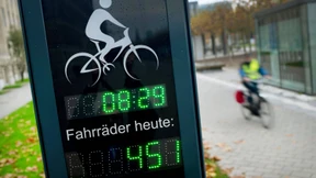 Steuerzahlerbund kritisiert Verschwendung