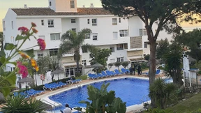 Vater, Sohn und Tochter ertrinken in Hotelpool