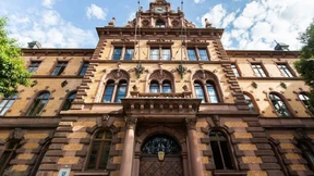 Ex-Stadtverordneter wegen Steuerhinterziehung vor Gericht