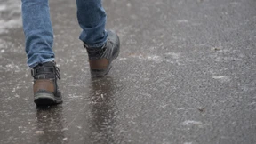 Glatteisgefahr in Bayern und Sachsen, vielerorts mildere Temperaturen