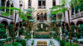 Das Teuerste aus Europas Auktionssälen kam in ihren Palast