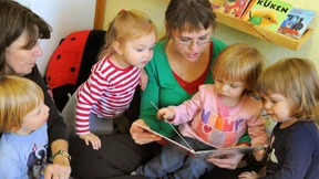 Krippen haben zu wenig Personal