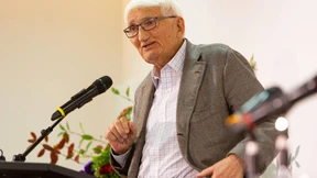 Habermas wirft sich für Europa in die Bresche