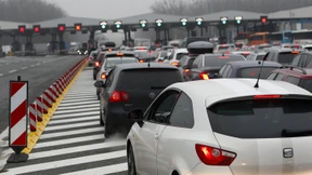 Mit gefälschten Kennzeichen nach Serbien