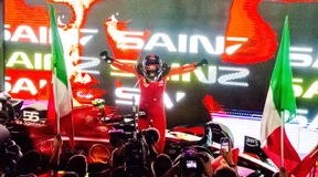 Sainz stoppt die Siegesserie von Verstappen