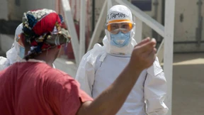 Kann Geld Ebola heilen?