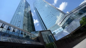 Hat die Deutsche Bank Kleinaktionäre über den Tisch gezogen?