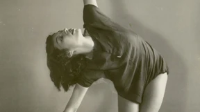 Kühner Sprung mit freiem Fuß