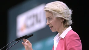 „Sie sollen sich schämen!“: Von der Leyen warnt vor AfD