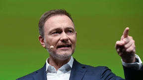 Lindner weist Vorwürfe im Zusammenhang mit Privatkredit zurück