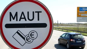 Merkel legt sich bei Maut nicht fest