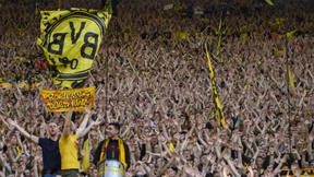 UEFA erlaubt wieder Stehplätze im Europapokal