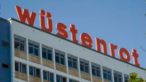 Wüstenrot kündigt 15.000 Bausparkunden den Vertrag