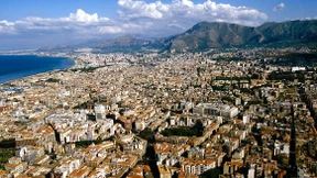 Obdachloser in Palermo wird lebendig verbrannt