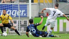 Eintracht dominiert Derby - Cottbus schlägt Karlsruhe