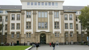 Kind getötet und in Kanal versenkt – lebenslange Haft für Eltern