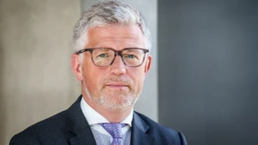 „Putin wird weiter Hunderte Millionen von Euro bekommen“