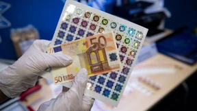 Fertigung in der Garage, Vertrieb über das Darknet 