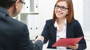 Absolventen am Arbeitsmarkt gefragt