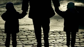 Initiativen für Homo-Ehe und gegen Betreuungsgeld