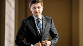 Euro kommt, Minister geht