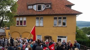 Haftbefehle wegen versuchten Mordes