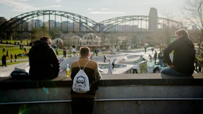 Sie sind jung und wollen das Geld