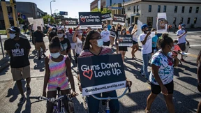 Schwarzer beim Öffnen der Haustür erschossen