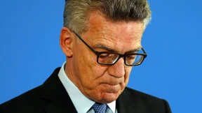 De Maizière warnt vor Zusammenbruch des Beamtentums