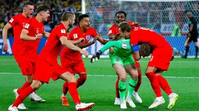England gewinnt im Elfmeterschießen. No kidding!
