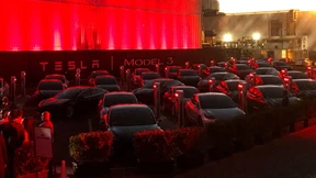 Tesla bricht sein Versprechen schon wieder