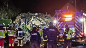Eine Tote nach Explosion in Bochumer Mehrfamilienhaus