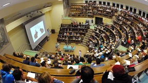 Studium bringt eine halbe Million mehr Einkommen