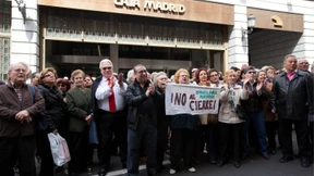 Senioren sollen für die Negativzinsen zahlen