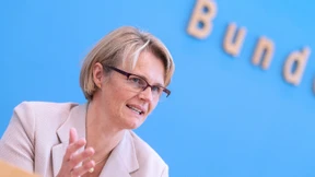 Karliczek will Bafög überarbeiten