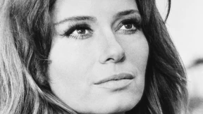 Meisterin der Einsamkeiten